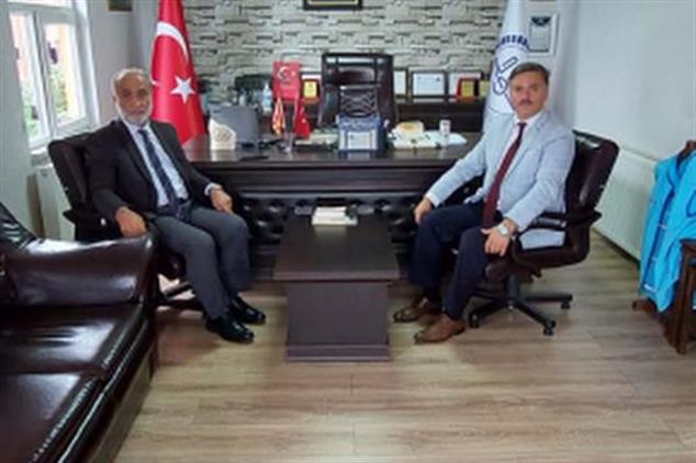 Giresun'da Tutun Sevginize Muhtaç Bir Büyüğünüzün Elinden