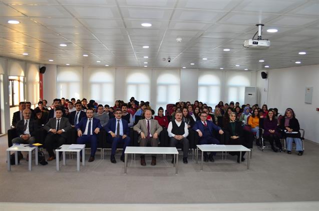 Denizli'de Umre ödüllü Değerler Eğitimi Yarışması ödül Töreni Düzenlendi