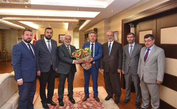 Agri'da Vali Elban’a Ziyaret