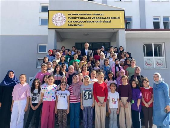 Afyonkarahisar'da “yatılı Yaz Kur'an Kursumuzda Etkinlikler Tüm Hızıyla Devam  Ediyor...”