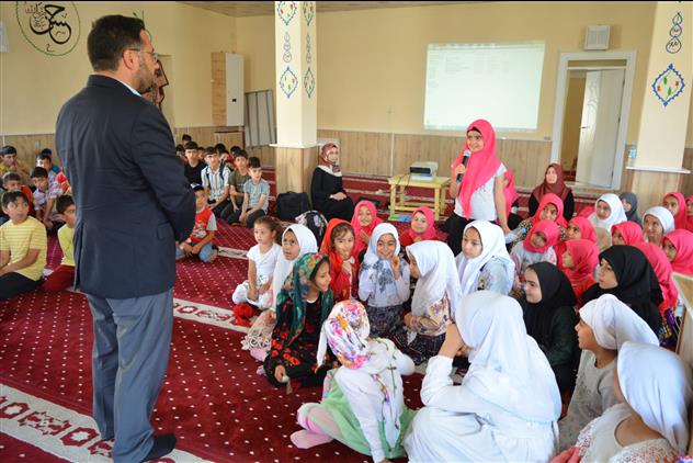 Hakkari'de Yaz Kur’an Kursu öğrencileri Etkinliklerde Buluşuyor.