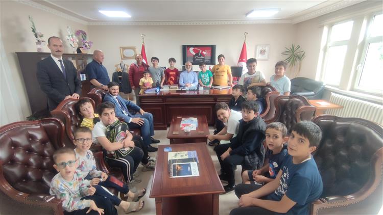 Ardahan'da Yaz Kur’an Kursu öğrencilerinden Müftülüğe Ziyaret