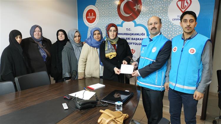 Duzce'de Yeşiltepe Mahallesi Umut Cami Kur’an Kursuöğrencilerinden Anlamlı Bağış.