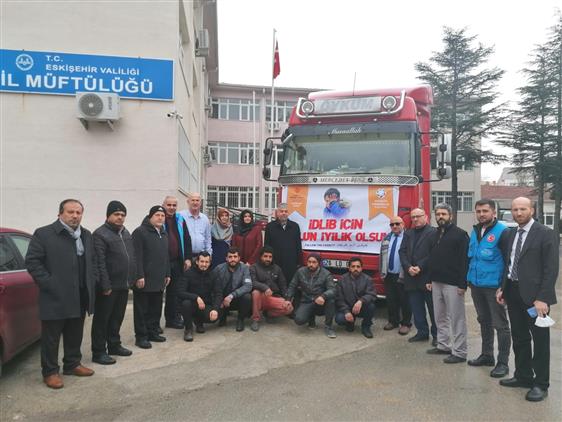 Iyilik Tırları Eskişehir'den Idlibe Doğru Yola çıktı