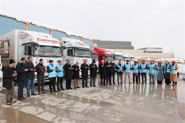 Iyilik Yüklü Tırlar Gaziantep'ten Yola çıktı
