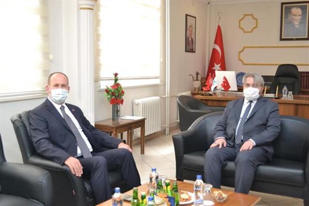 Manisa'da Yunusemre Kaymakamın'dan Il Müftüsüne Ziyaret