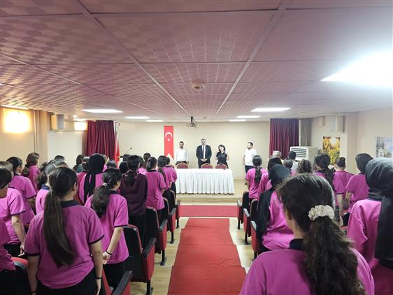 Yüreğir Müftüsü Dr. Süleyman Şahin’den Öğrencilere Mevlid-i Nebi Semineri