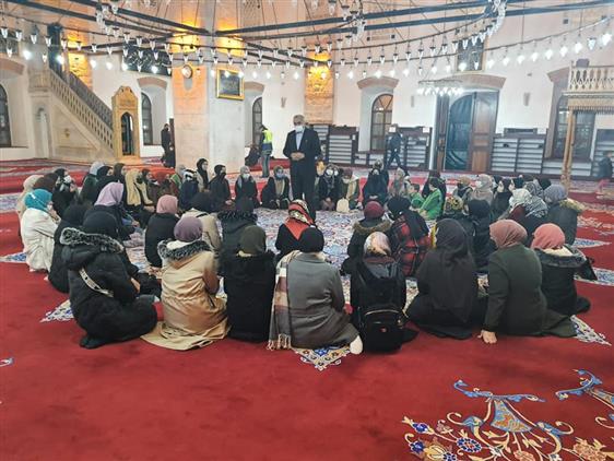 Balikesir'da Zağnos Paşa Camii'nde Gençlik Buluşması Gerçekleştirildi