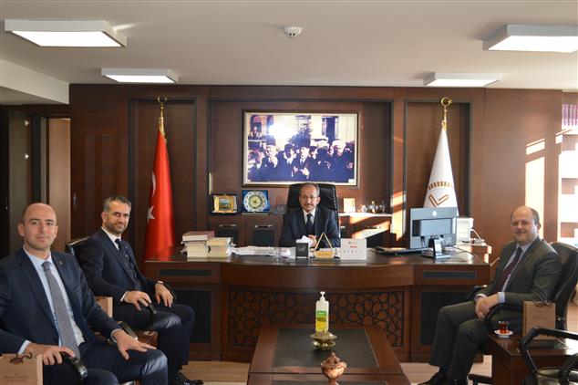 Kocaeli'de Ziraat Katılım Genel Müdürü Il Müftümüzü Ziyaret Etti.